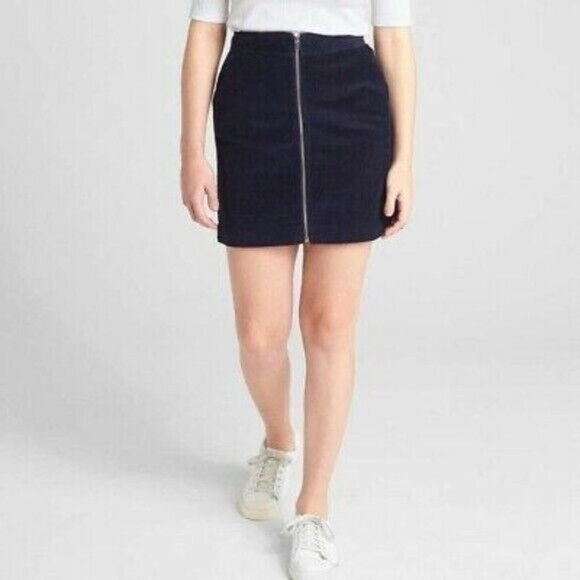 GAP Navy Blue Corduroy Mini Skirt Front Zipper Size 8 - Picture 1 of 4